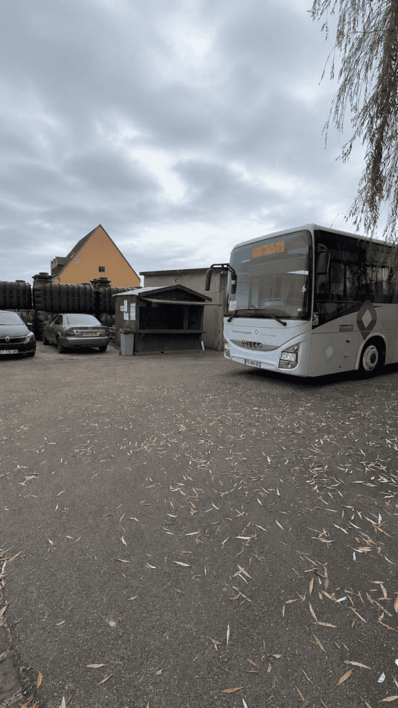 Christmas_market_shuttle_riquewihr_france